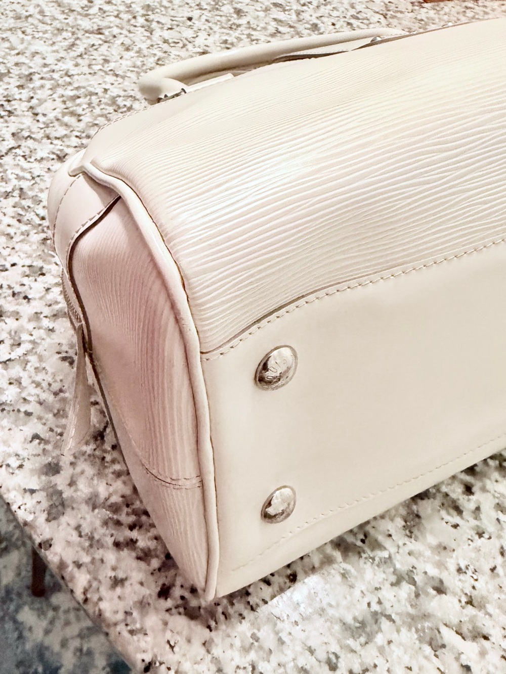 🤍Ivory Epi🤍 LV Montaigne Epi Leather GM Satchel & Wallet Bundle - Picture 12 of 16